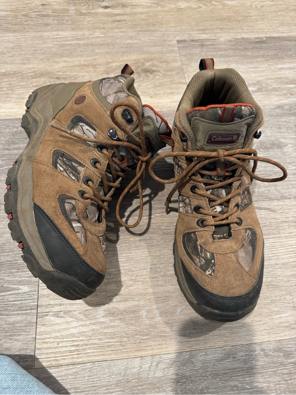 Coleman hiking boots w/ durable leather upper & camouflage fabric panels